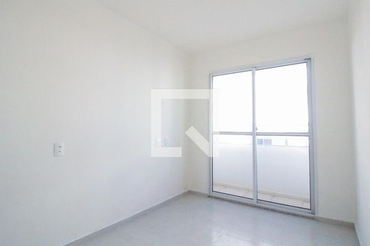 Apartamento para alugar com 2 quartos, 44m² em Cidade São Mateus, São Paulo