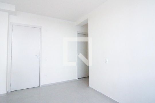 Apartamento para alugar com 2 quartos, 44m² em Cidade São Mateus, São Paulo