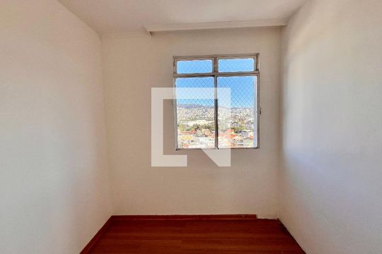 Quarto de apartamento à venda com 2 quartos, 74m² em Santa Ines, Belo Horizonte