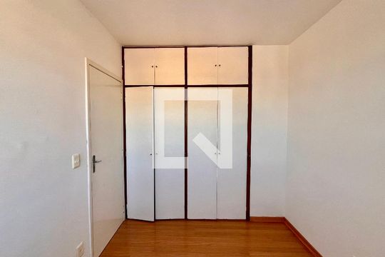 Quarto de apartamento à venda com 2 quartos, 74m² em Santa Ines, Belo Horizonte