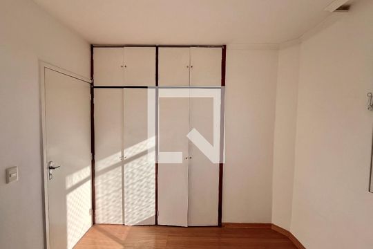 Quarto de apartamento à venda com 2 quartos, 74m² em Santa Ines, Belo Horizonte
