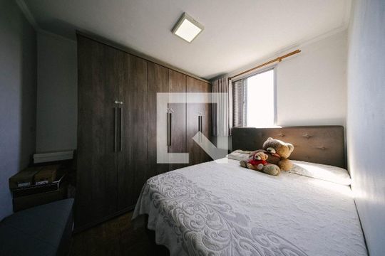 Quarto 2 de apartamento à venda com 2 quartos, 55m² em Vila Silvia, São Paulo