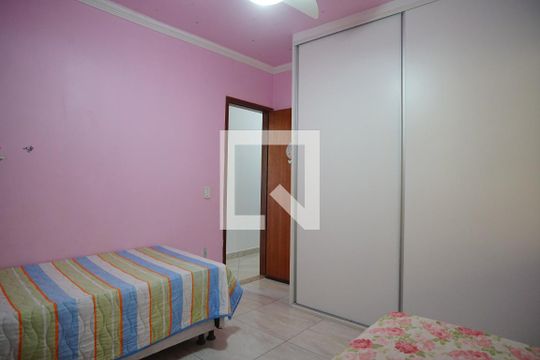Quarto 2 de casa de condomínio para alugar com 5 quartos, 360m² em Itapeba, Maricá