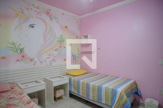 Quarto 2 de casa de condomínio para alugar com 5 quartos, 360m² em Itapeba, Maricá