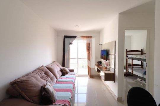 Apartamento para alugar com 2 quartos, 46m² em Campanário, Diadema