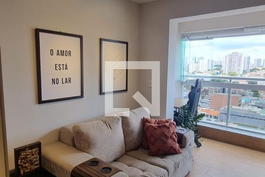 Sala de apartamento para alugar com 1 quarto, 37m² em Centro, Guarulhos