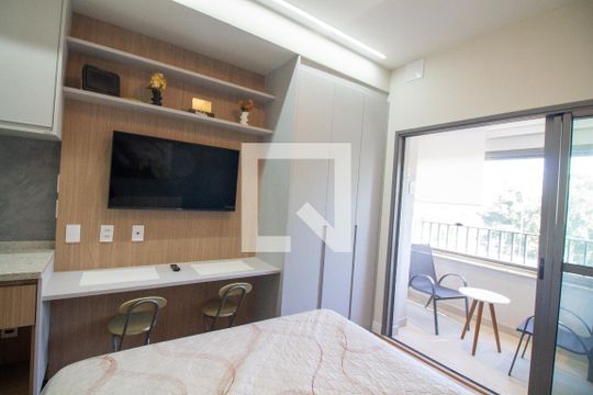 Sala / Quarto - Studio de kitnet/studio à venda com 1 quarto, 24m² em Santo Amaro, São Paulo