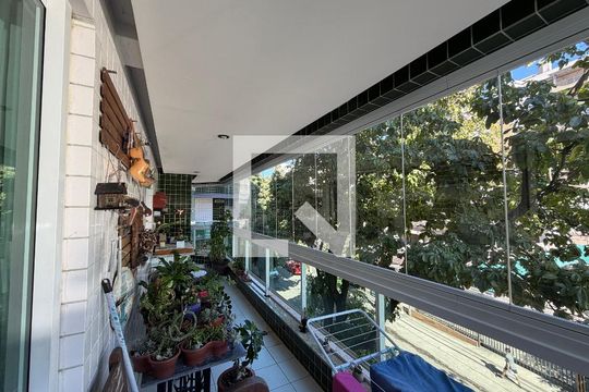 Sala - Varanda  de apartamento à venda com 3 quartos, 110m² em Jacarepaguá, Rio de Janeiro