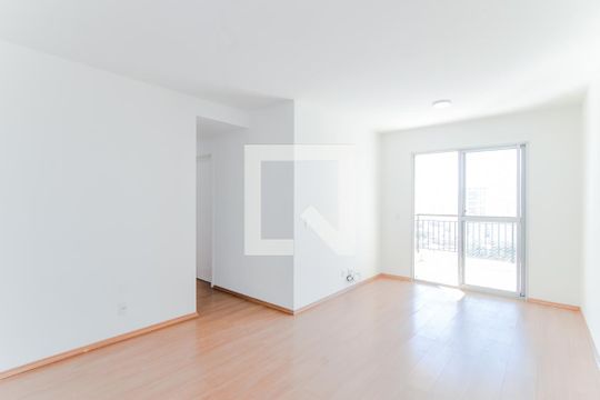 Sala de apartamento para alugar com 3 quartos, 76m² em Picanço, Guarulhos