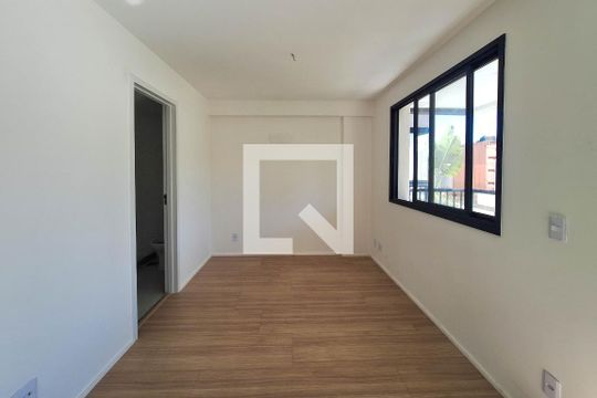 Kitnet/Studio para alugar com 1 quarto, 38m² em Ingá, Niterói
