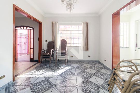 Sala de casa para alugar com 3 quartos, 250m² em Itaim Bibi, São Paulo