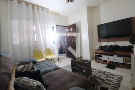 Sala - Casa 1 de casa à venda com 4 quartos, 237m² em Vila Paulo Silas, São Paulo