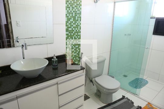 Suite Quarto 1 de casa à venda com 3 quartos, 210m² em Bonsucesso, Belo Horizonte