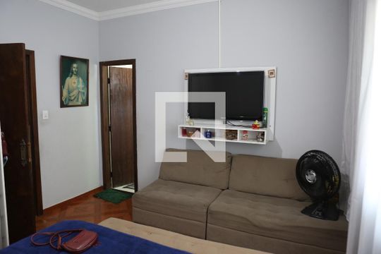 Quarto 1 de casa à venda com 3 quartos, 210m² em Bonsucesso, Belo Horizonte