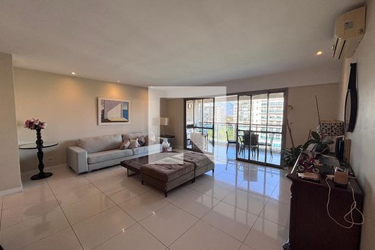 Sala de apartamento para alugar com 4 quartos, 206m² em Barra da Tijuca, Rio de Janeiro