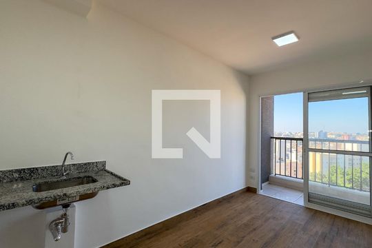Sala, Cozinha e Área d de apartamento para alugar com 2 quartos, 42m² em Vila das Belezas, São Paulo
