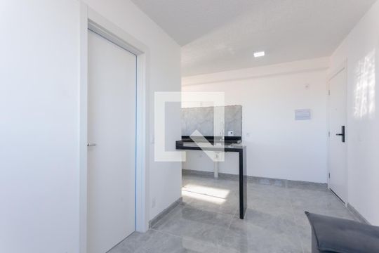 Sala de apartamento para alugar com 2 quartos, 38m² em Cidade Nova São Miguel, São Paulo