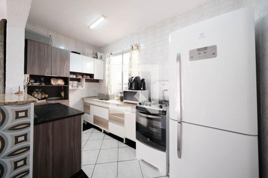 Sala/Cozinha de casa de condomínio à venda com 2 quartos, 119m² em Vila Talarico, São Paulo
