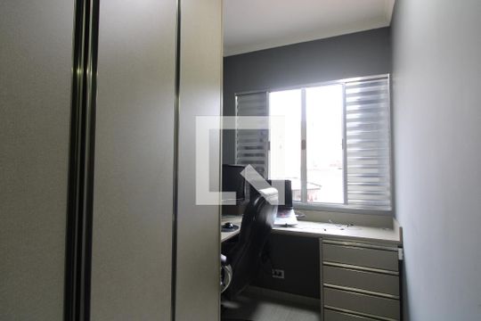 Quarto 1 de apartamento à venda com 2 quartos, 40m² em Vila Domitila, São Paulo
