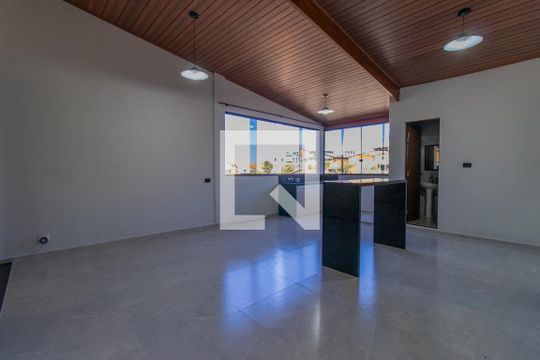 Sala/Cozinha de casa para alugar com 1 quarto, 70m² em Parque Santa Rita de Cassia, Cotia