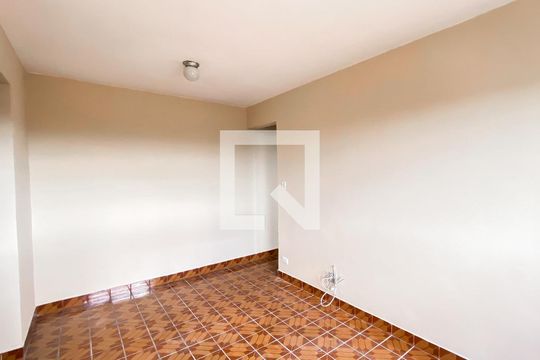 Sala  de apartamento para alugar com 2 quartos, 65m² em Parque Boturussu, São Paulo