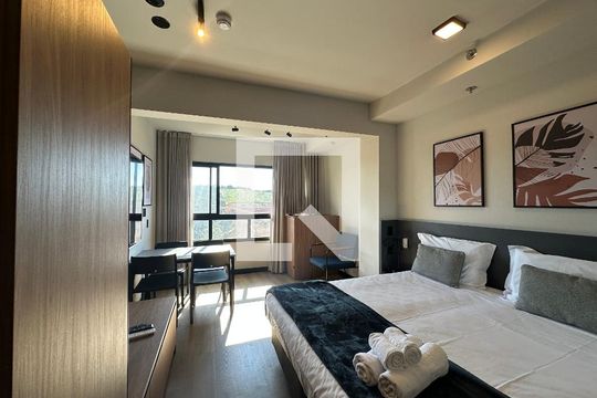 Sala/Quarto de apartamento à venda com 1 quarto, 25m² em Melville Empresarial Ii, Barueri