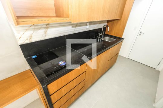 Quarto e Cozinha de kitnet/studio para alugar com 1 quarto, 24m² em Jardim Vila Mariana, São Paulo