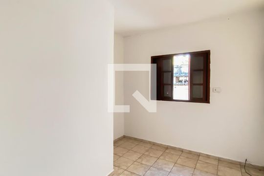 Quarto 1 de casa para alugar com 2 quartos, 85m² em Vila Rio Branco, São Paulo