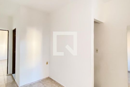 Quarto 1 de casa para alugar com 2 quartos, 85m² em Vila Rio Branco, São Paulo