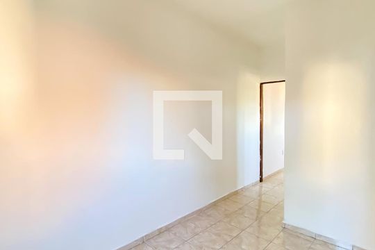 Quarto 1 de casa para alugar com 2 quartos, 85m² em Vila Rio Branco, São Paulo