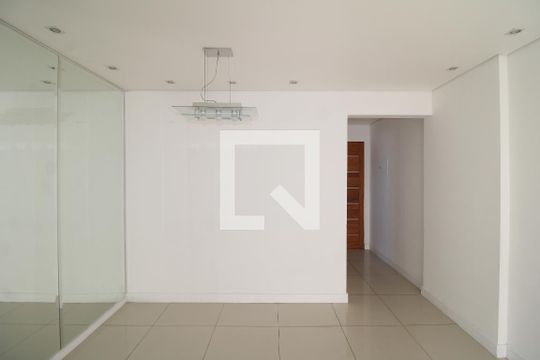 Sala de apartamento para alugar com 2 quartos, 60m² em Vila Celeste, São Paulo