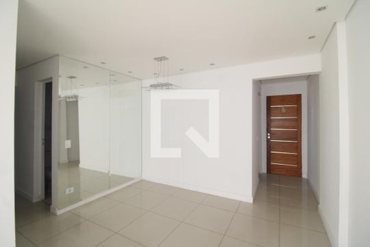 Sala de apartamento para alugar com 2 quartos, 60m² em Vila Celeste, São Paulo