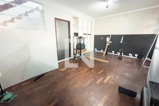Sala 2 de casa à venda com 3 quartos, 300m² em Vila Albertina, São Paulo
