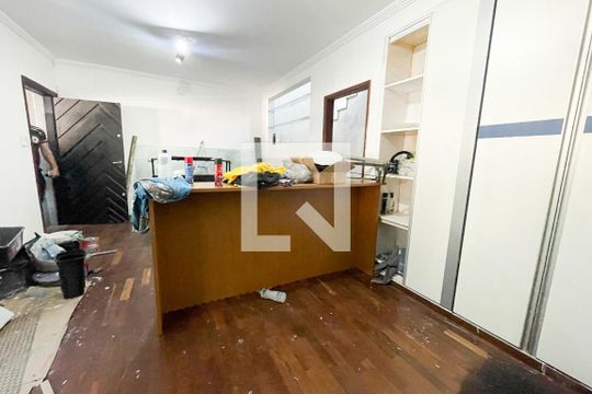 Sala 2 de casa à venda com 3 quartos, 300m² em Vila Albertina, São Paulo