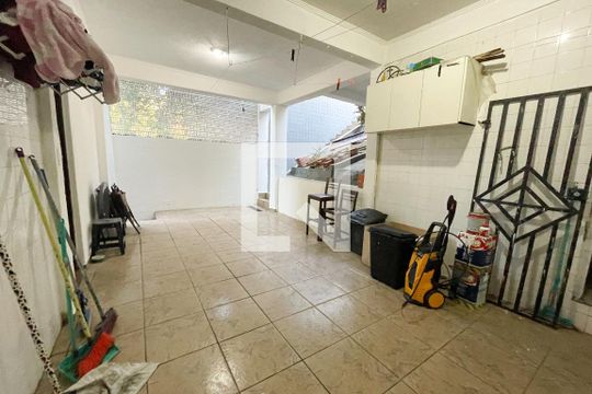 Sala de casa à venda com 3 quartos, 300m² em Vila Albertina, São Paulo