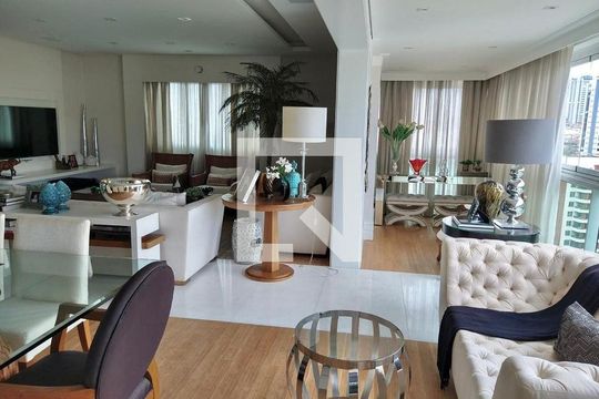 Sala de apartamento à venda com 4 quartos, 234m² em Aclimação, São Paulo