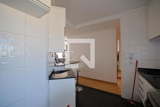 Cozinha de apartamento à venda com 2 quartos, 55m² em Penha de França, São Paulo