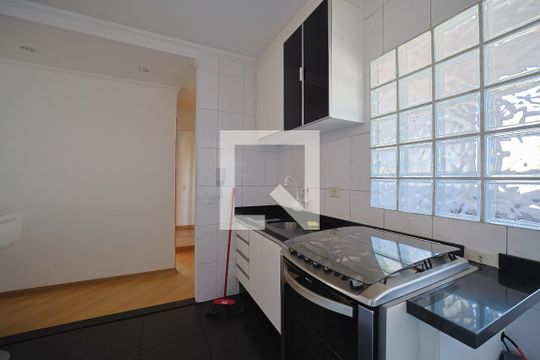 Cozinha de apartamento à venda com 2 quartos, 55m² em Penha de França, São Paulo