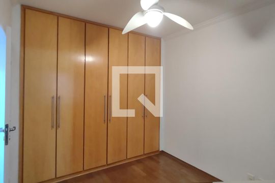 Quarto de apartamento à venda com 2 quartos, 98m² em Santo Antônio, São Caetano do Sul