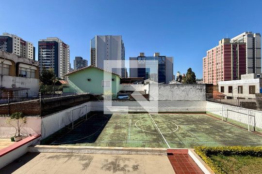 Vista de apartamento à venda com 2 quartos, 51m² em Santo Amaro, São Paulo