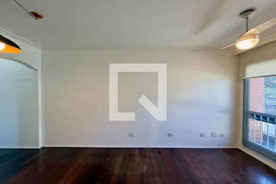 Sala de apartamento à venda com 2 quartos, 51m² em Santo Amaro, São Paulo