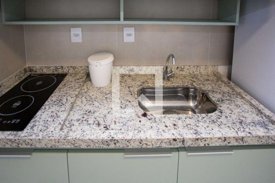 Quarto/Cozinha de kitnet/studio à venda com 1 quarto, 21m² em Centro, Diadema