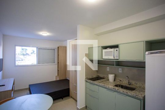 Quarto/Cozinha de kitnet/studio à venda com 1 quarto, 21m² em Centro, Diadema