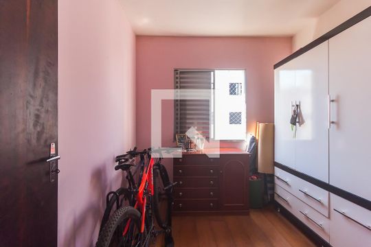 Quarto 1 de apartamento para alugar com 3 quartos, 96m² em Parque Santana, Mogi das Cruzes