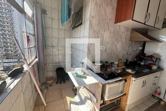 Cozinha/Área de serviço de apartamento para alugar com 2 quartos, 60m² em Centro, São Vicente