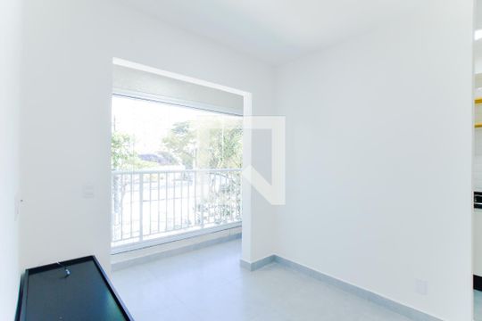 Sala de apartamento à venda com 2 quartos, 43m² em Vila Itapegica, Guarulhos