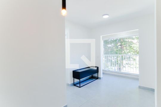 Sala de apartamento à venda com 2 quartos, 43m² em Vila Itapegica, Guarulhos