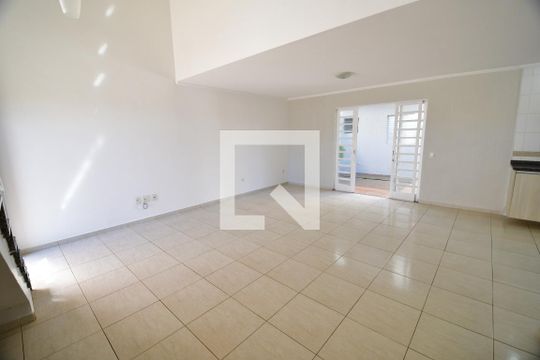 Casa à venda com 5 quartos, 200m² em Jardim do Sol, Campinas