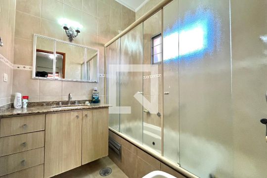 Banheiro da Suíte de casa à venda com 3 quartos, 275m² em Vila da Saúde, São Paulo