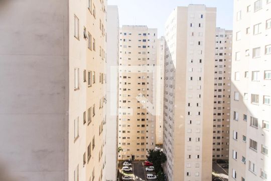 Vista da Sala de apartamento à venda com 2 quartos, 65m² em Centro, Barueri
